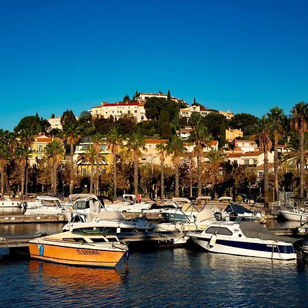 La Cigaliere A 5 Minutes De La A Pied Villa Le Lavandou