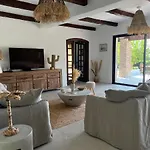 Villa La Cigaliere A 5 Minutes De La A Pied Le Lavandou