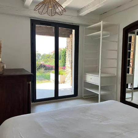 La Cigalière à 5 Minutes De La à Pied Villa