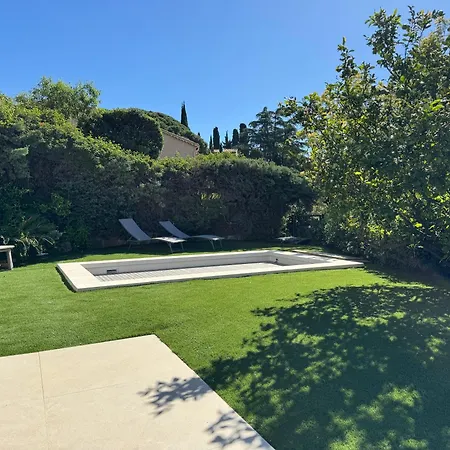 La Cigaliere A 5 Minutes De La A Pied Вилла *