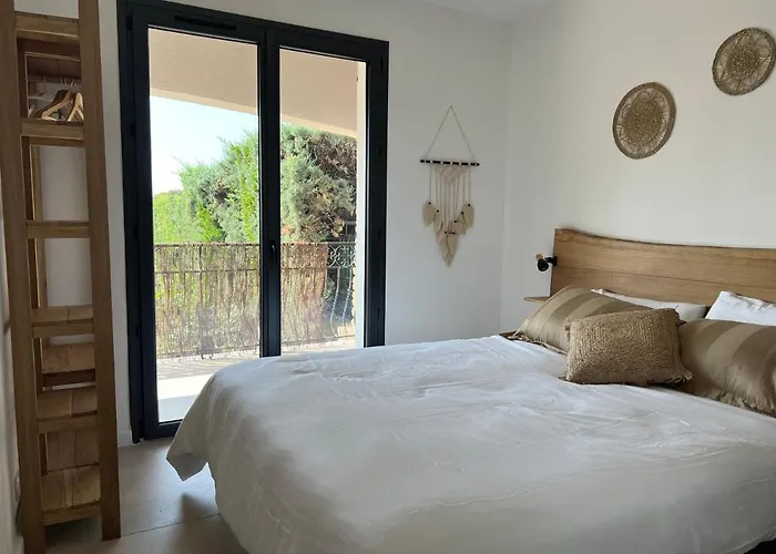 La Cigaliere A 5 Minutes De La A Pied Le Lavandou