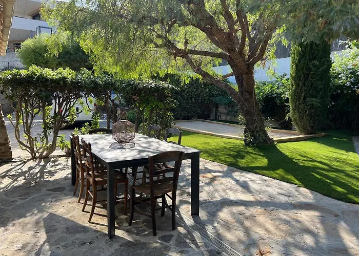 La Cigaliere A 5 Minutes De La A Pied * Le Lavandou